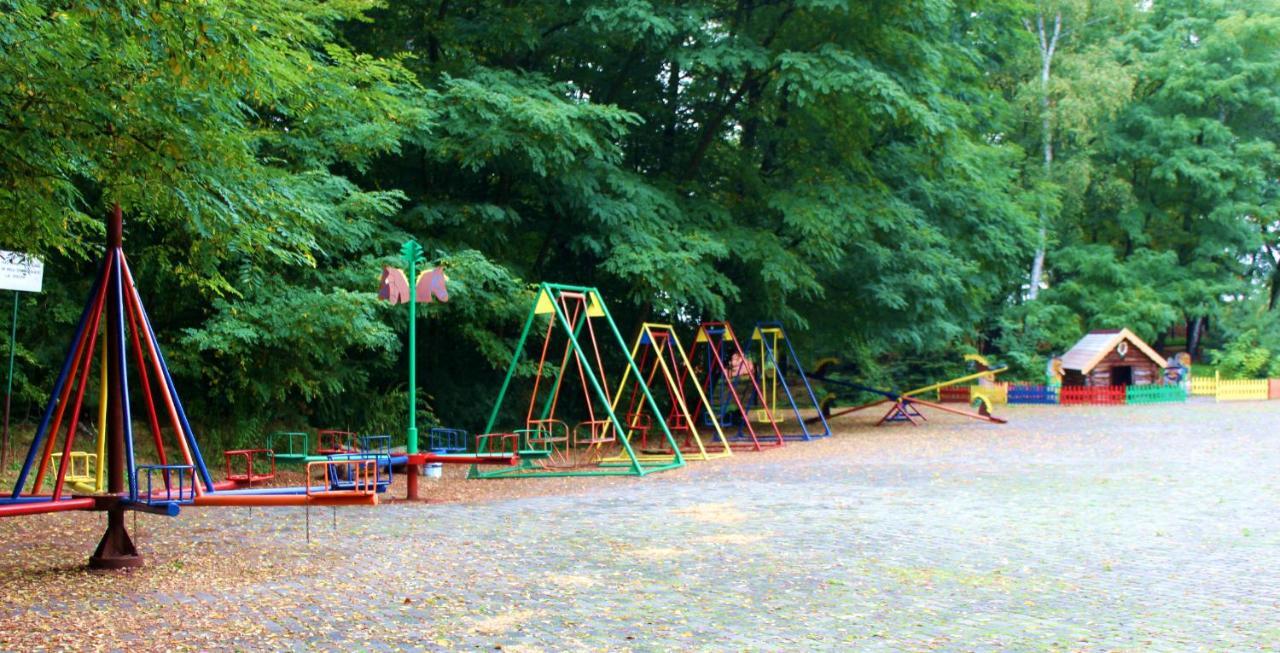 Rogow Park Lesny 'U Kaczyny'酒店 外观 照片