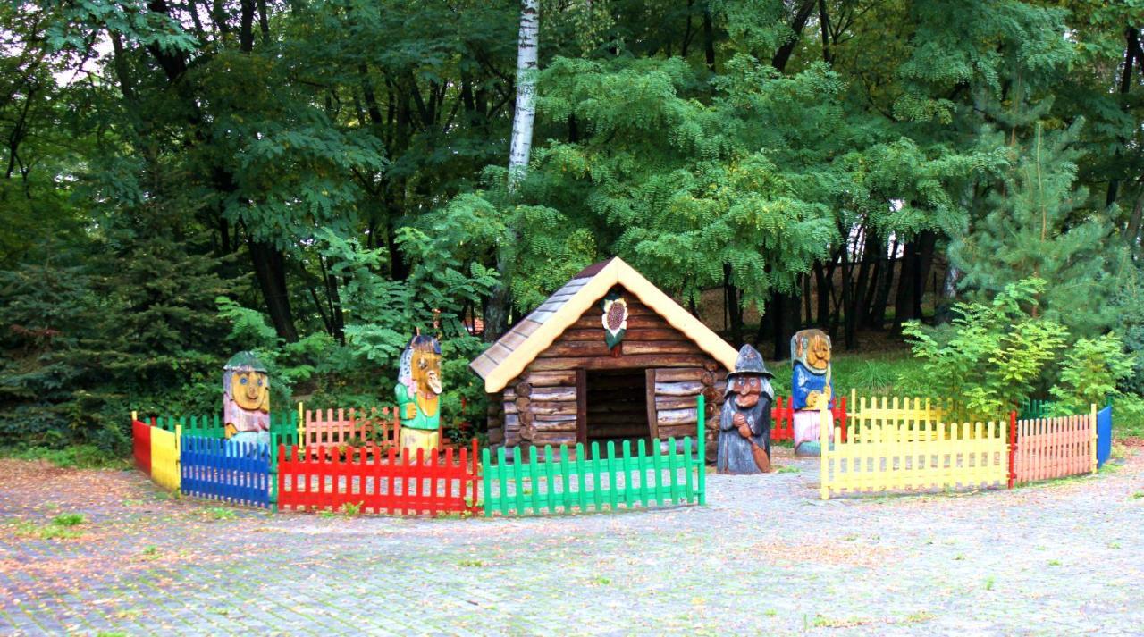 Rogow Park Lesny 'U Kaczyny'酒店 外观 照片
